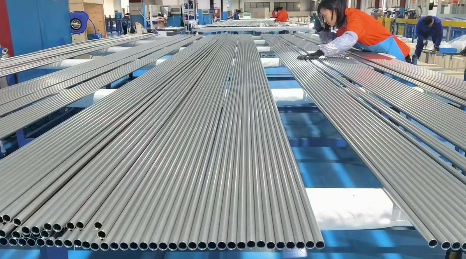 Stainless steel seamless bright tube