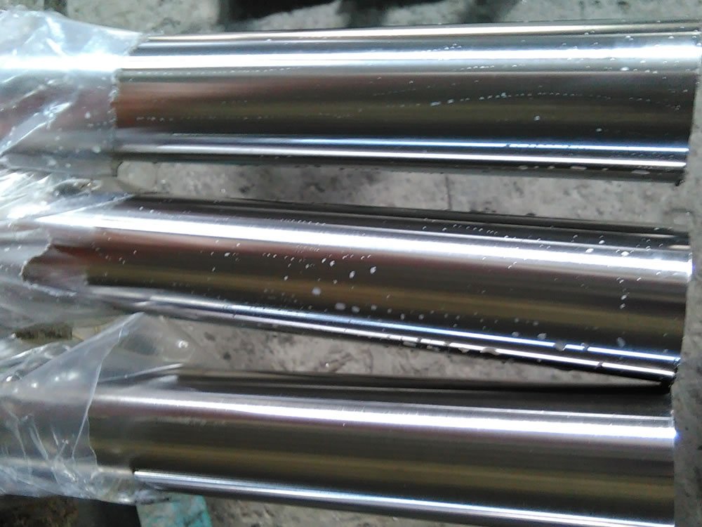 Pickling vs Bright Annealing: Which Surface Treatment Is Best for Stainless Steel Tubes?